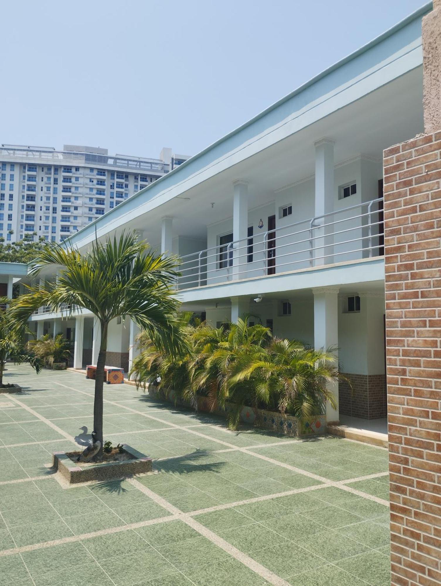 Hotel Fundacooedumag Rodadero ซันตามาร์ตา ภายนอก รูปภาพ