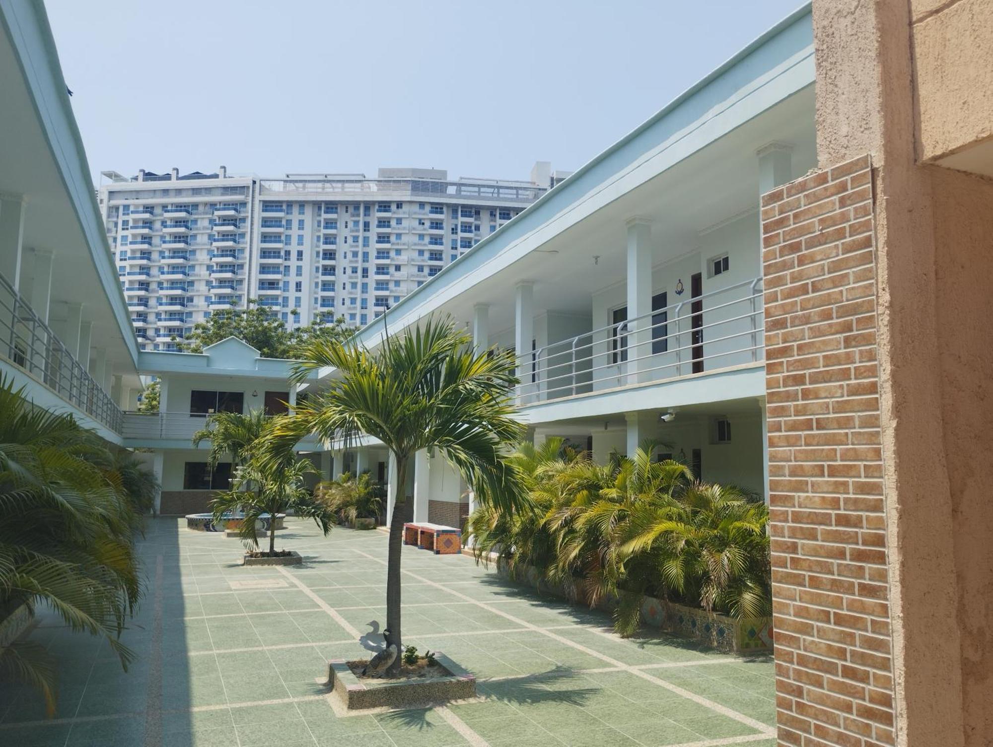 Hotel Fundacooedumag Rodadero ซันตามาร์ตา ภายนอก รูปภาพ
